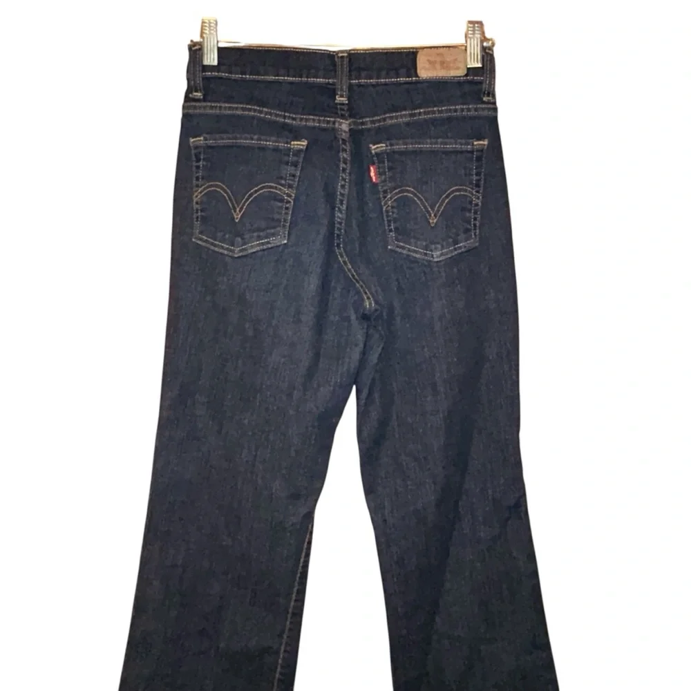Levi’s 512 Perfectly Slimming‎ Bootcut Jeans Dark Wash Stretch Women’s Size 4S